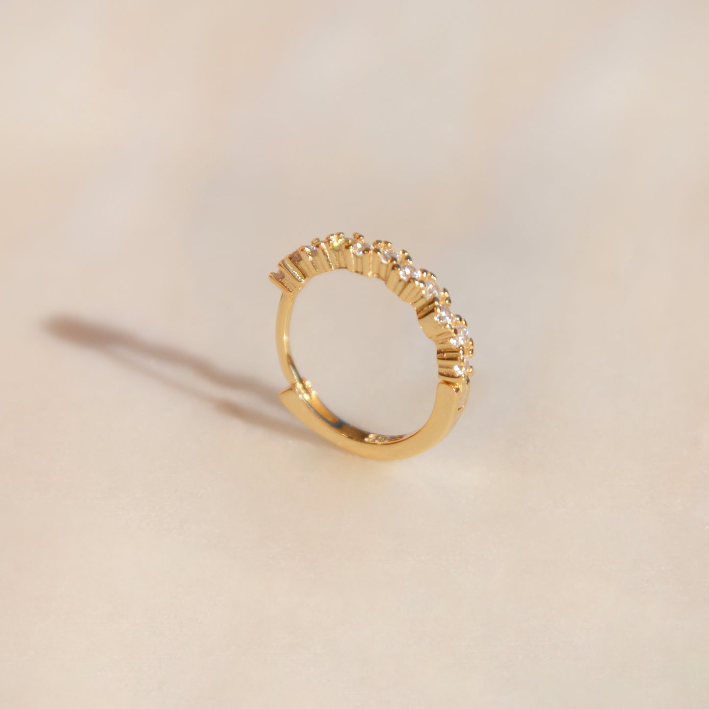 ORECCHINI HOOPS IN ORO E ZIRCONI MILEY