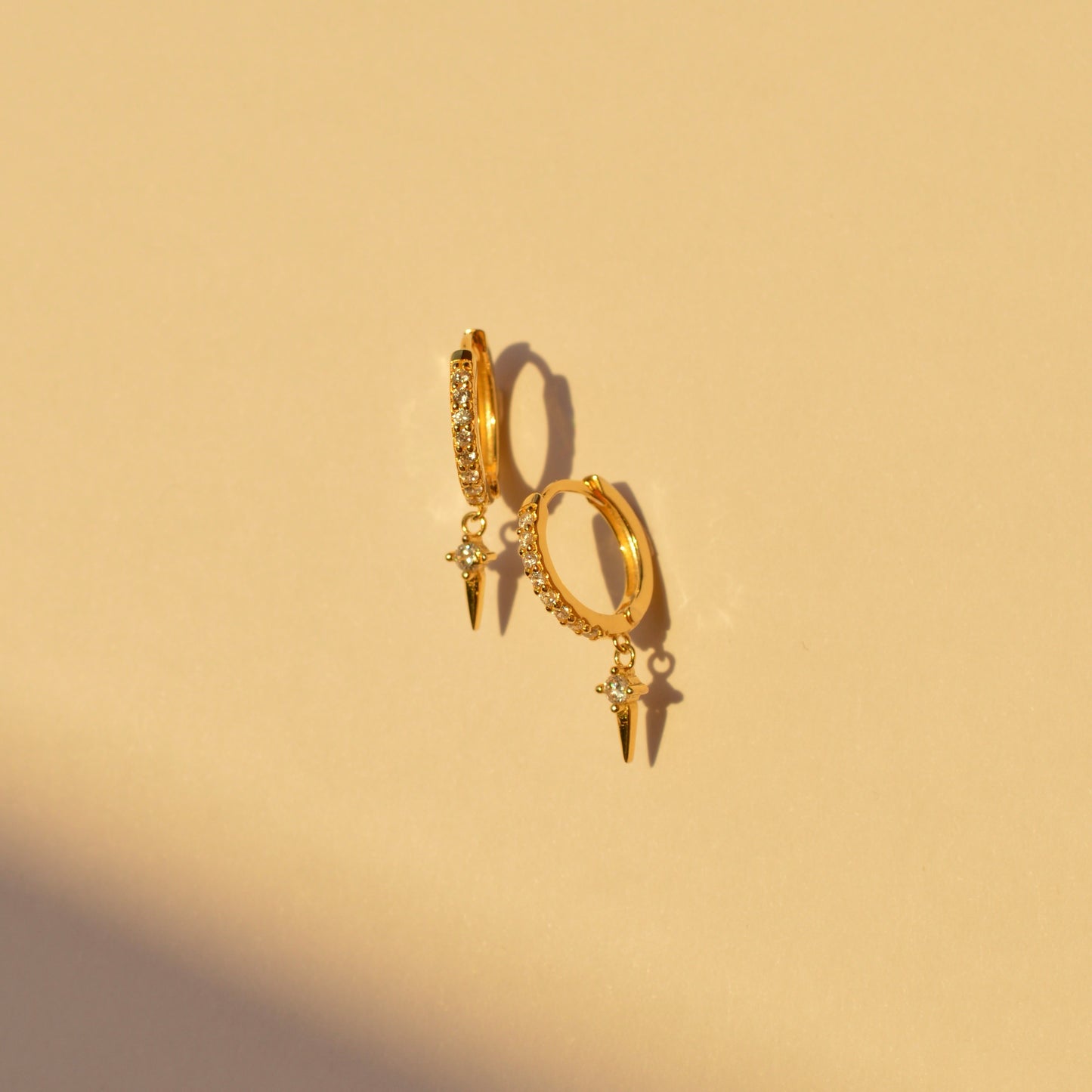ORECCHINI HOOPS IN ORO E ZIRCONI VENICE