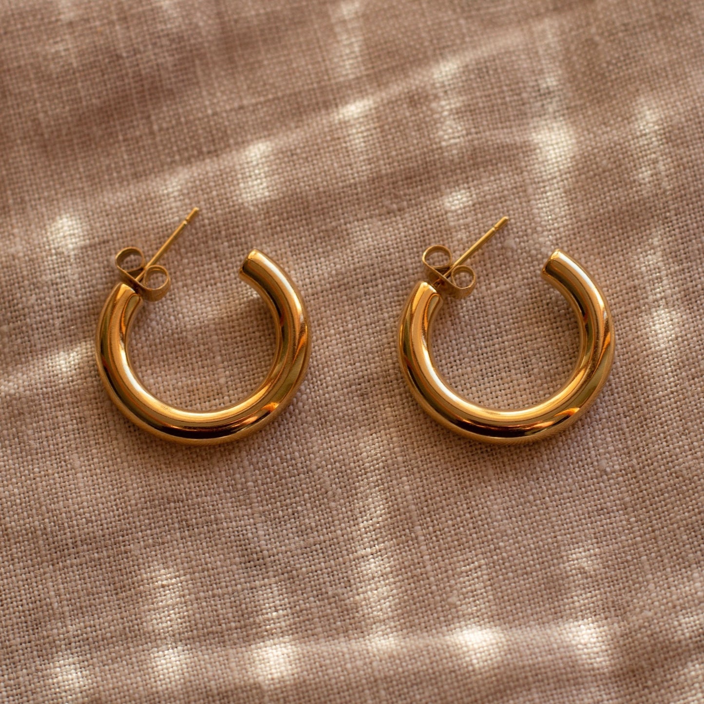 ORECCHINI HOOPS IN ORO HOLLY
