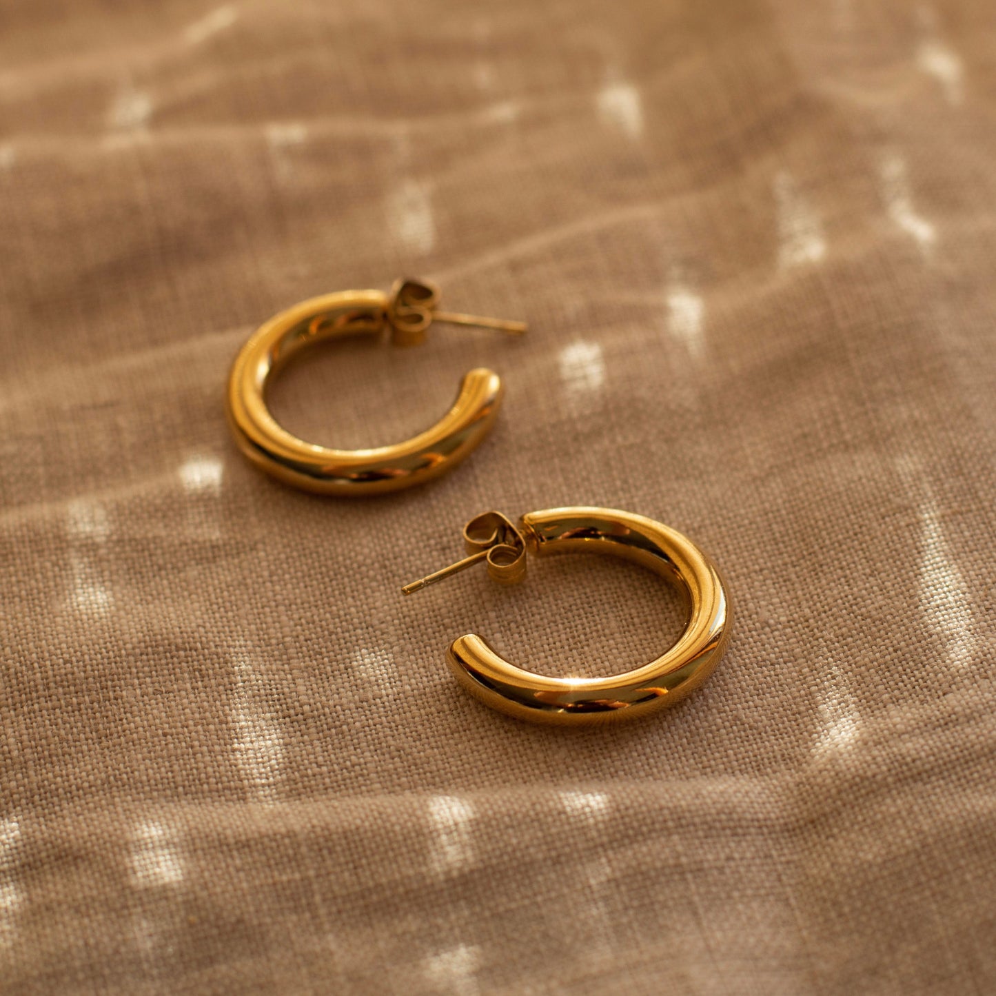 ORECCHINI HOOPS IN ORO HOLLY
