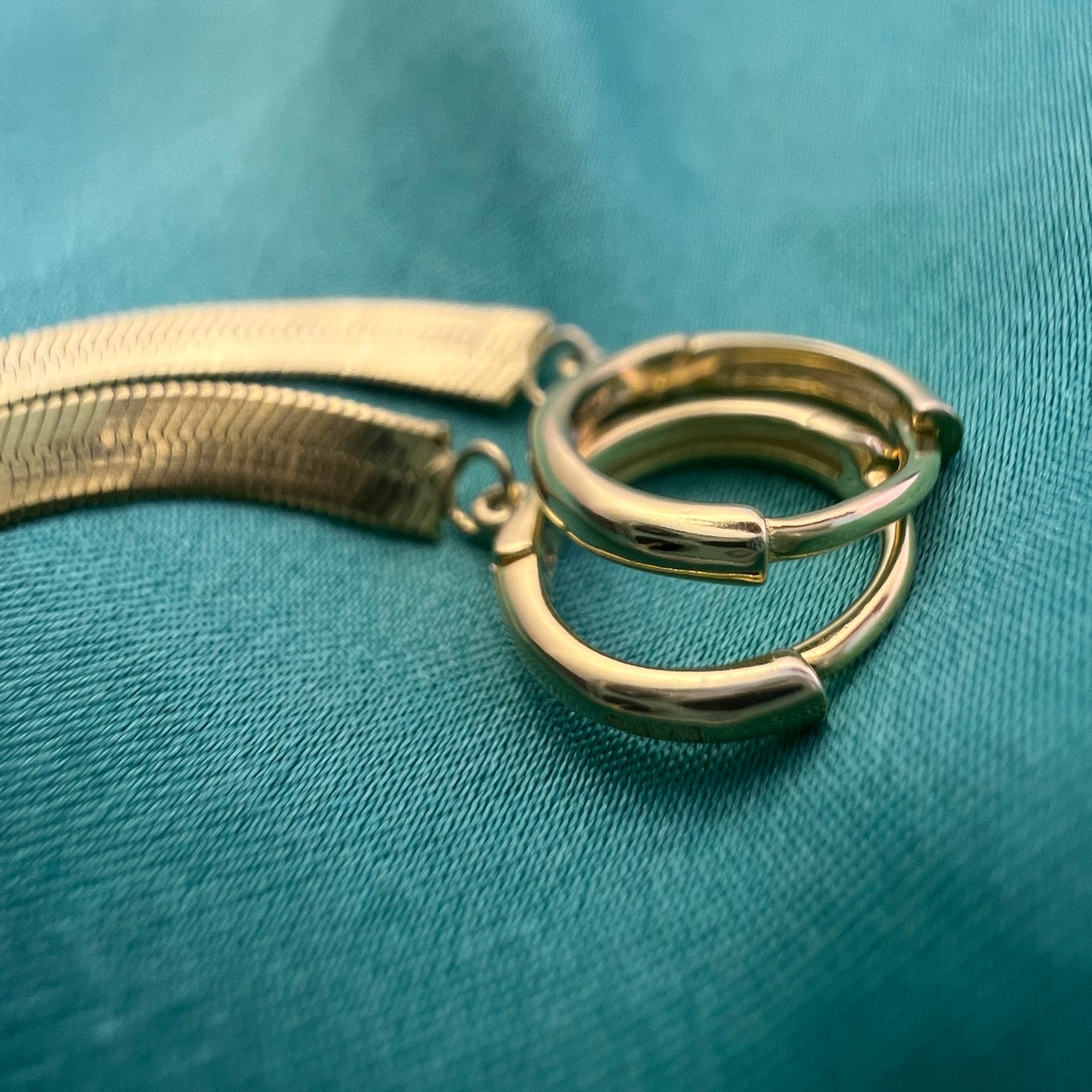 ORECCHINI HOOPS IN ORO PENDENT
